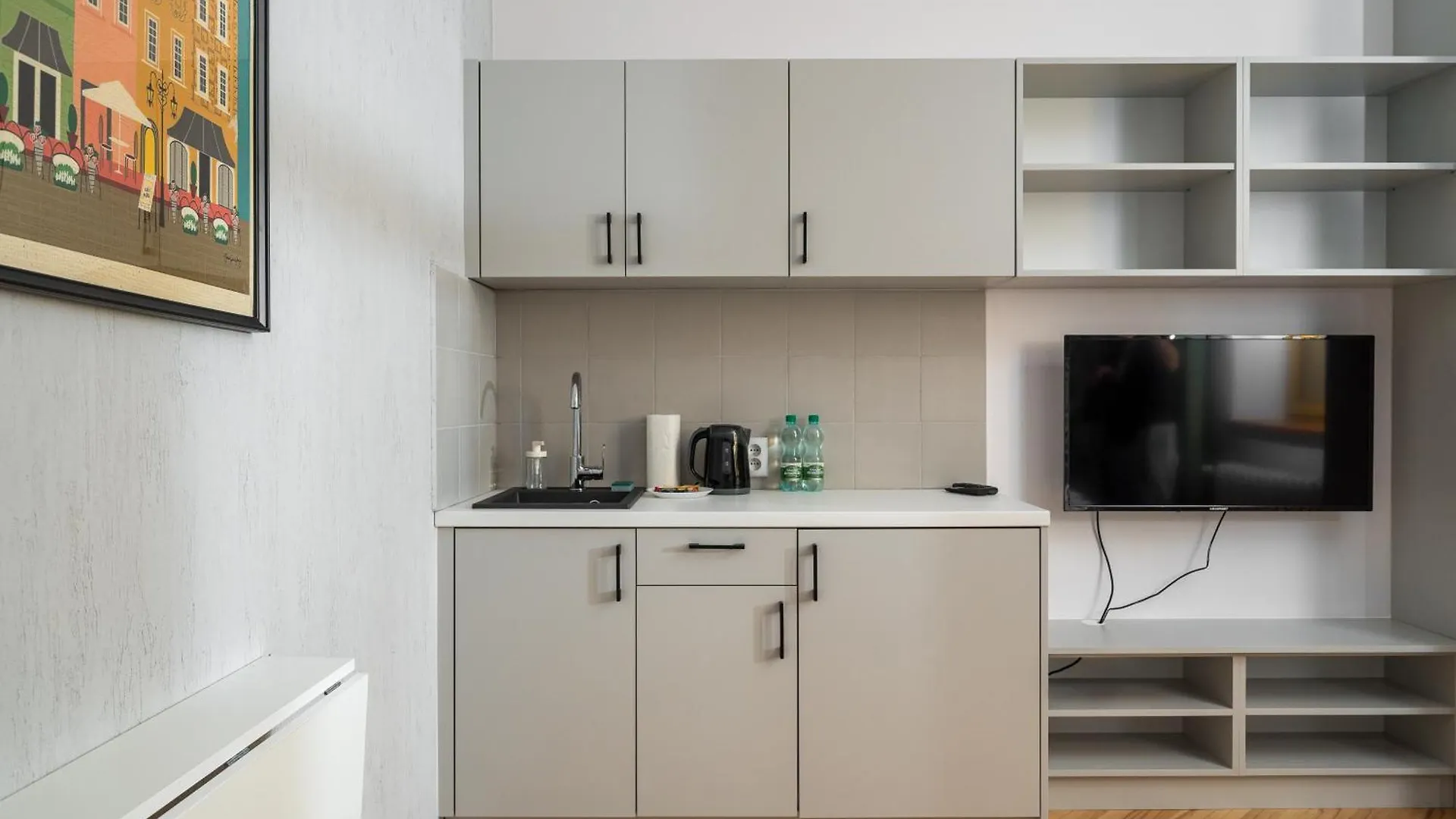 Parkland Homely Studios Warsaw Apartment