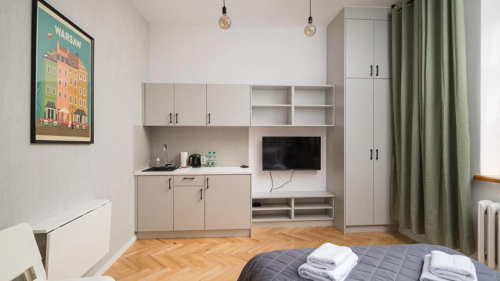 Parkland Homely Studios Warsaw 0*,  Poland