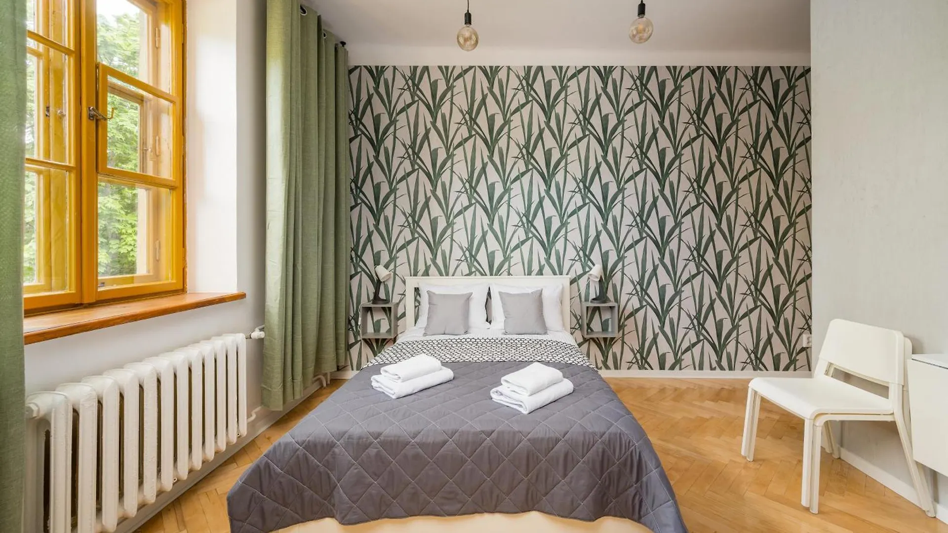 Parkland Homely Studios Warsaw Apartment