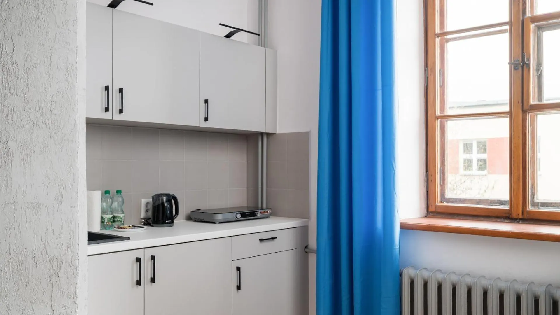Parkland Homely Studios Warsaw Apartment